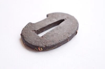Tsuba de hierro (guardamanos) para espada corta japonesa Wakizashi, original 0811B1G Foto 1 de 4