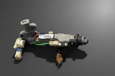 2001-2007 Toyota Sequoia Steering Column Ignition Switch with Key - Image 1 of 4