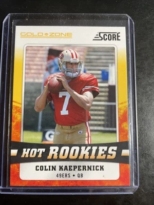 2011 Score - Hot Rookies Colin Kaepernick #8 Gold Zone (RC) - Image 1 of 2