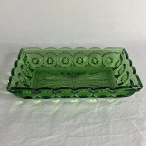 Vintage 8" Smaragdgrün Rechteckig Glas Niedergedrückt Süßigkeiten Schale Schüssel Tablett - Bild 1 von 9