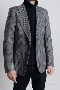 GUCCI Unworn Plaid Wool-Silk Blazer - A Timeless Statement! 48R (Men) - Picture 1 of 20