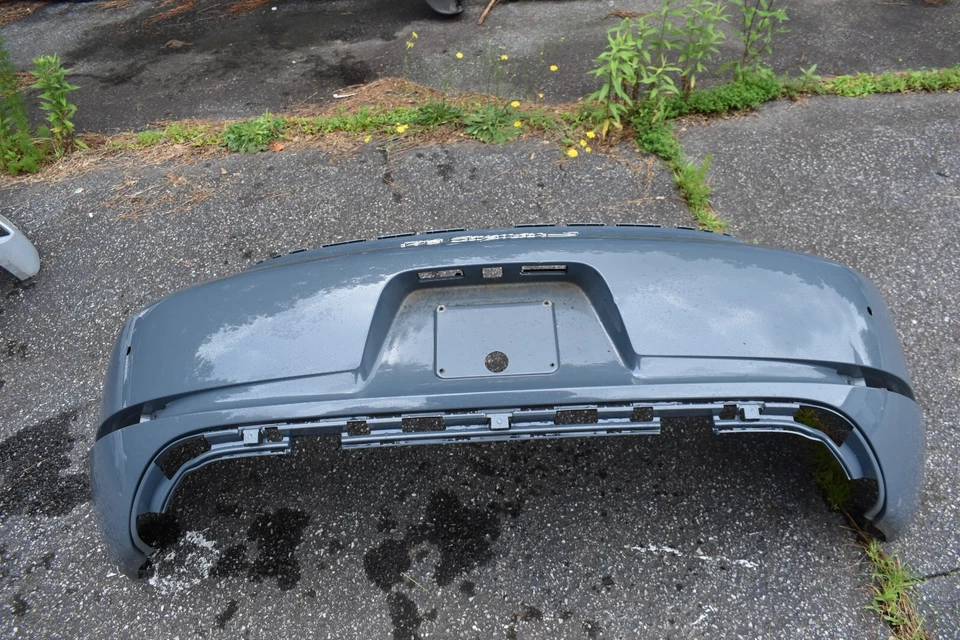 PORSCHE 718 CAYMAN BOXSTER S FRONT BUMPER 2017-2019 OEM 982 807 421 A Foto 1 de 4