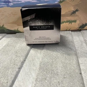 FENTY BEAUTY BY RIHANNA PRO FILT’R INSTANT RETOUCH SETTING POWDER BUTTER*BANANA - Picture 1 of 5