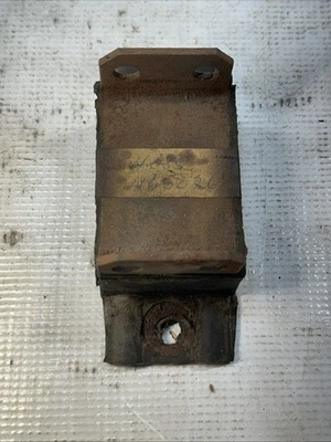 Almohadilla de montaje de transmisión Buick Oldsmobile GM #1165026 1948-56 como nueva Foto 1 de 4