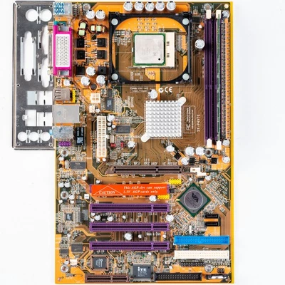 Soyo SY-P4VTE Socket 478 ATX Motherboard DDR AGP VIA PT800 Windows 98 Support - Image 1 of 4