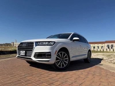 Audi Q7 3.0T Quattro Premium Plus 2018 AWD SUV de 4 puertas Foto 1 de 4