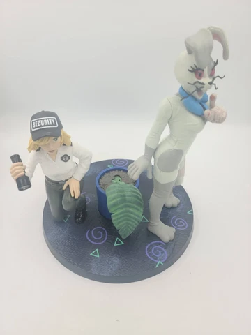 Five Nights at Freddys Security Breach Vanny & Vanessa Collectible Funko Statue Cover