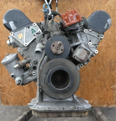 Mercedes Benz C126 W126 500 V8 Motor without Attachments M117_117963 - 140000 Km - Image 1 of 4