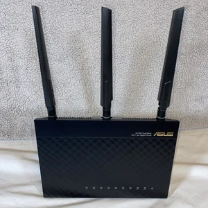 ASUS RT-AC68U Wireless-AC1900 Dual-Band Gigabit Router - bez kabli - Zdjęcie 1 z 9