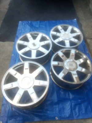 Cadillac Chrome Escalade EXT ESV OEM Wheel 22” 2007-2009 Original Factory 5309A - Image 1 of 4