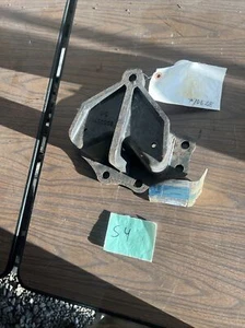 Volvo 8060371 Bracket OEM - Picture 1 of 4