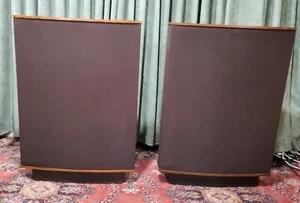 Pair of Quad ESL63 Electrostatic Loudspeakers - Picture 1 of 10