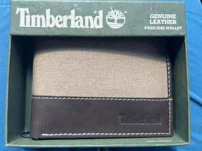 Timberland Genuine Leather And Canvas Men's Bi-Fold Wallet Passcase NEW w/ Box - Image 1 of 4