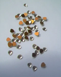 55 pcs. 6mm Flat Back HEART SHAPE- GLASS STONE -CRYSTAL COLOR - Picture 1 of 4