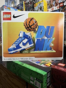 ๐ ๐ Lego 43008 Nike Dunk New Rare Mint Box 2025 Blue Dunk High Shoe ๐ ๐ - Picture 1 of 2