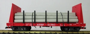 LGB 41780 G Scale Atchison Topeka & Santa Fe Flatcar with Pipe Load - Picture 1 of 6