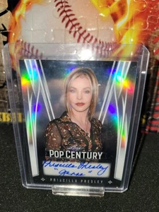 2025 Pop Century Metal Platinum Silver Refractor Priscilla Presley Autograph /25 - Bild 1 von 2