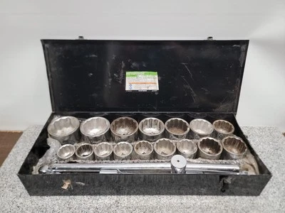 Pittsburgh 95377 20 Piece Jumbo 1" Drive Heavy Duty Socket Set, SAE - Image 1 of 4