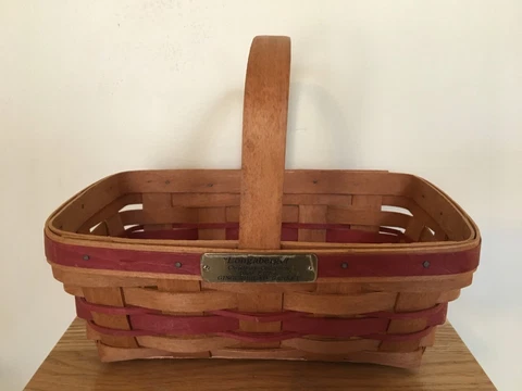 Longaberger Baskets Red Gingerbread Basket - Christmas 1990 Cover