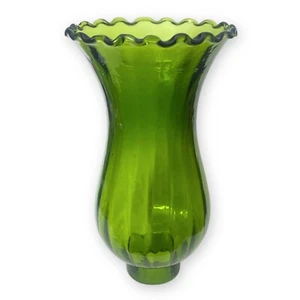 Vintage Green Glass PIECRUST TOP RIM Oil Lamp 7” Tall Globe Chimney 1 5/8” Base - Picture 1 of 4