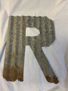 Rustic Primitive Galvanized Ribbed ‘R’ 14” Handmade - Picture 1 of 5