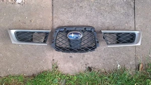 Subaru Impreza Hawkeye Front Grille - Picture 1 of 8