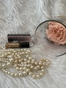 Nuevo Brillo de Labios Mary Kay Nourishine Plus DORADO/DORÉ Tamaño Completo 0,15 OZ 047930 NUEVO DE STOCK - Imagen 1 de 5