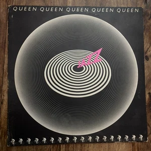 QUEEN - JAZZ VG+/NEAR MINT VINYL LP / LYRIC INNER / NAKED GIRLS POSTER /FIRST - Picture 1 of 17