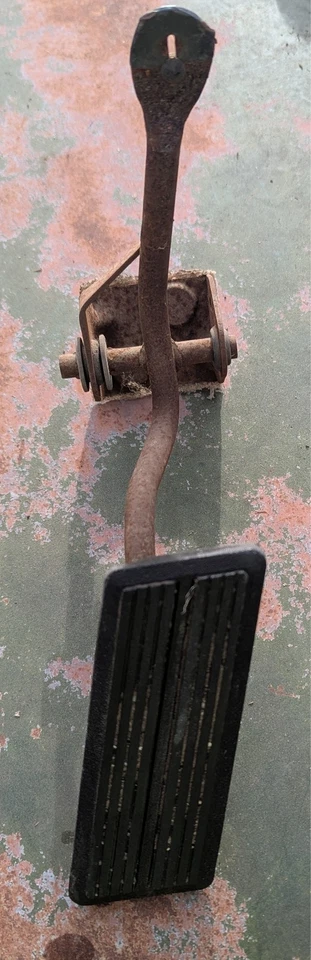 1973 Dodge Coronet Gas Pedal Throttle Assembly Mopar - Image 1 of 4