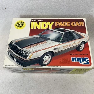 Modellino auto d'epoca 1979 MPC Mustang Indy Pace kit plastica 1-0785 - Foto 1 di 15