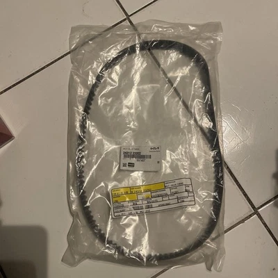 Correa de distribución original Hyundai 24312-23202 Foto 1 de 3