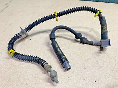 2005 06 07 08 09 LAND ROVER LR3 RIGHT FRONT BRAKE HOSE TO CALIPER - Image 1 of 3