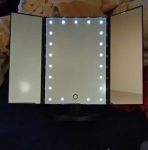 Easehold trifold light up vanity mirror with adjustable arm, tray & side mirrors - Picture 1 of 12