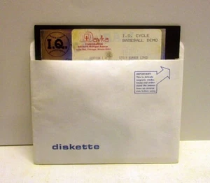 MUY, MUY RARA DEMO de 1.Q. Ciclo de béisbol 1.0 de Davka para Commodore 64 - Imagen 1 de 1