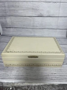 Vintage Apfel Schmuck Box cremefarben - Bild 1 von 6