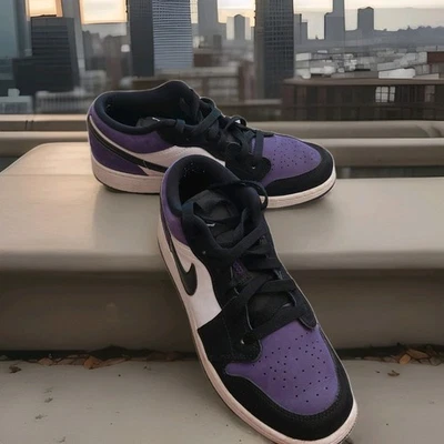 Nike Jordan 1 Zapatos Retro Corte Baja Swoop Púrpura Talla 5.5 M553558-125 Usados Foto 1 de 4