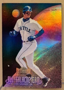 1998 Metal Universe ALL GALACTIC TEAM #1 Ken Griffey, Jr. RARE SPACE FOIL INSERT - Picture 1 of 2