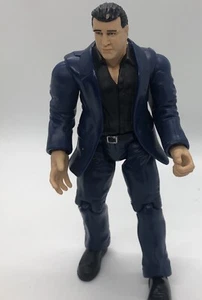 Figurine WWE WWF 1999 Jakks Pacific Titan tuta sportiva blu Vince McMahon - Foto 1 di 8