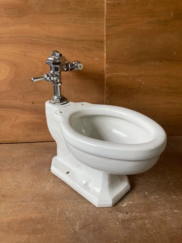 Vtg Mid Century Flushometer White Porcelain Toilet Bowl Deco Standard 433-22E Cover
