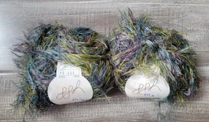 GGH Apart Color Eyelash Yarn Lot of 2 Bulky 100% Nylon - Picture 1 of 3
