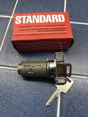 Cilindro de bloqueo de encendido GM Standard Motor Products US-107L Chevy Olds Cadillac Foto 1 de 3