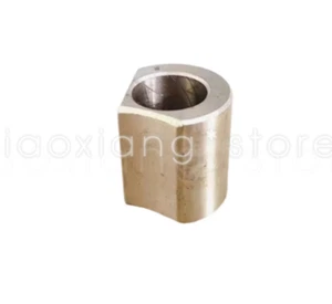 qty:2 3012026670 Edge banding machine shafts and door covers - Picture 1 of 1