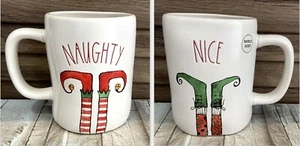Taza Rae Dunn NAVIDAD TRAVIESA BONITA PIES DE ELFO BLANCA 20 OZ ROJA VERDE DOBLE CARA - Imagen 1 de 4