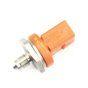 1.8 2.0TSI Fuel Pressure Sensor 06J906051D For VW Beetle Eos Golf Passat Audi A3 - Picture 1 of 4