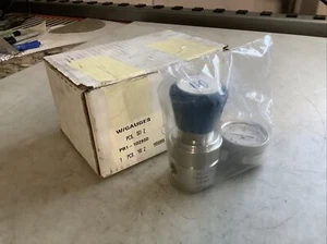 GO PR1-102850 PRESURE REGULATOR W/ GAUGE 0-25 PSIG 476 - Picture 1 of 7