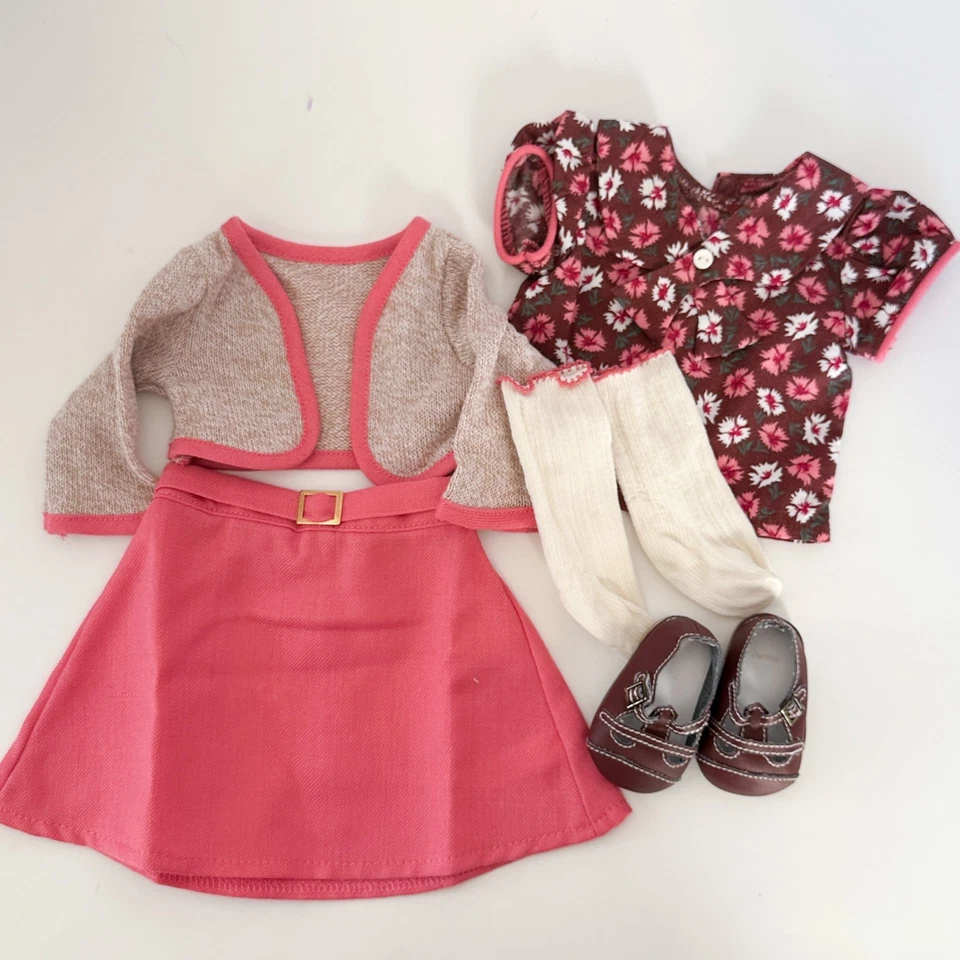 American Girl Muñeca Kittredge Escuela Falda Conjunto Conjunto Zapatos Calcetines Suéter Foto 1 de 1