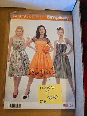 SIMPLICITY PATTERN S8979 CLASSIC HOLIDAY/EVERYDAY SUNDRESS SIZE 12 Cut  - Image 1 of 2