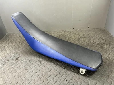 2002-2006 2002 YAMAHA YZ125 YZ250 OEM SEAT COVER SADDLE FOAM 1C3-24770-53-00 - Image 1 of 4