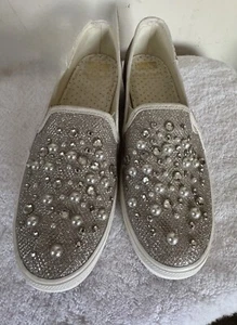 Kate Spade Keds Sneakers 6.5 Wedding/Party Silver Beads Pearls Sparkle Slip On - Picture 1 of 10
