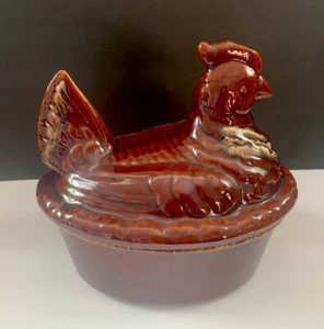 Hull Oven Proof USA Brown Drip Large Hen Chicken Nest/Rooster Casserole - Picture 1 of 7